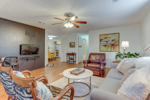 Johnson City Vacation Rental | 2BR | 1.5BA | Step-Free Entry | 1,034 Sq Ft