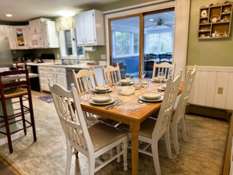 Dining area for 6 plus another dining area on porch
