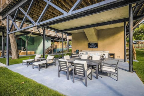 Outdoor seating with plenty of room to relax and take in the view.