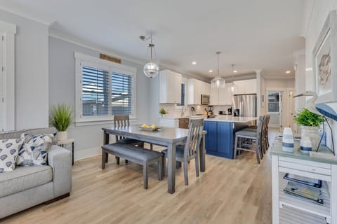 Serendipity-Main Living Area