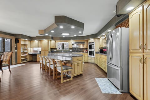 Spacious, fully equipped kitchen designed for cooking and entertaining