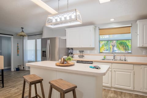 Large kitchen with everything needed to enjoy the evening in!