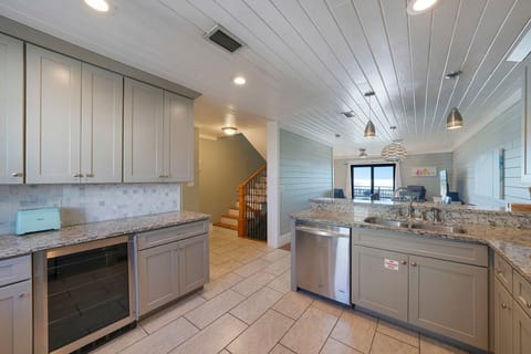 Driftwood Oasis - Adorable Vacation Rental Townhome Condo with Ocean Views from Balcony and Community Pool in Miramar Beach, Florida - Bliss Beach Rentals