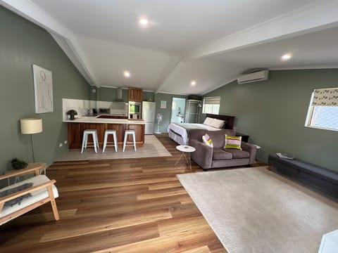 Uncluttered roomy space