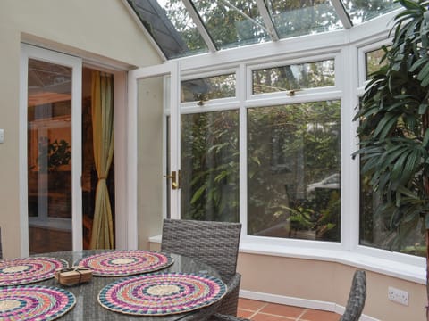 Conservatory | Byre Cottage, Fowey