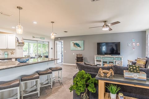 Salty Seahorse Entry