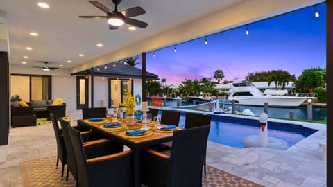 Resort style backyard 😎