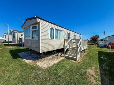 Enjoy a relaxing seaside caravan escape at California Cliffs Holiday Park.