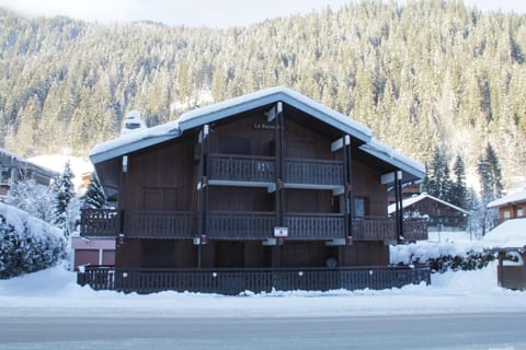 Holiday Home Exterior [winter]