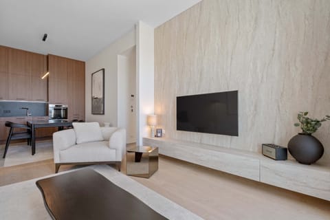 LIVING - For Direct Bookings: www.atvoya.com