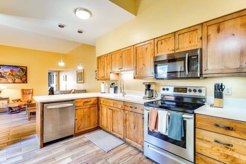 Kitchen | Cooking Basics | Coffee Maker