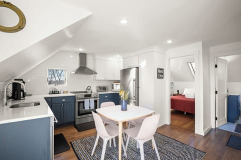 Enjoy meals together in this charming dining area.