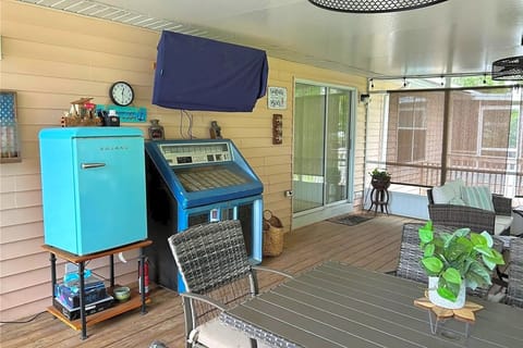 Screened in back porch