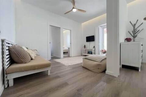 Living room (1)