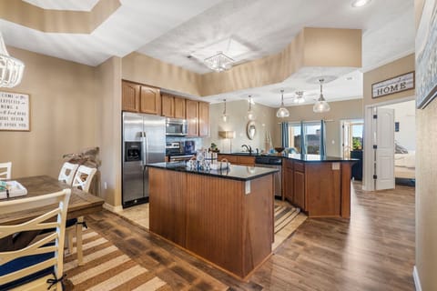 Entry into the Kitchen, Open Floor Plan