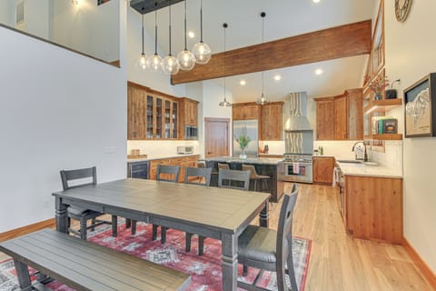 Primary Dining Room | Main Level | Dishware & Flatware