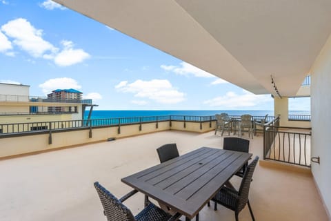 Origin at Seahaven 1502 - Penthouse