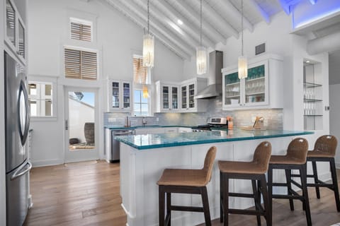 Main Kitchen, 3rd Floor