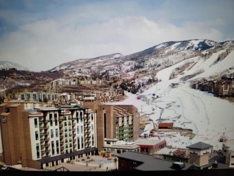 Resort overview at bottom of slopes. Ski in/out