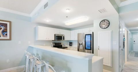 Whip up home-cooked meals in the fully equipped kitchen.