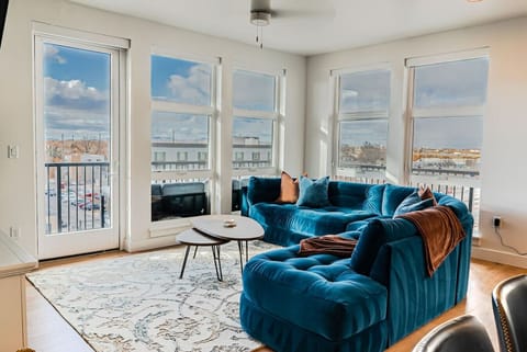 https://airbnb.com/h/camber5058