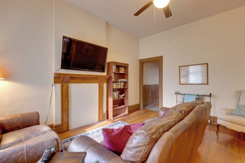 St. Louis Vacation Rental | 1BR | 1BA | 1,458 Sq Ft | 7 Steps to Enter