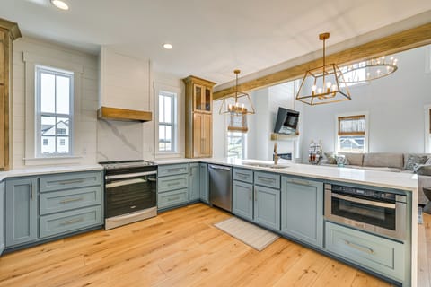 Kitchen | Refrigerator | Keurig Coffee Maker | Main Level