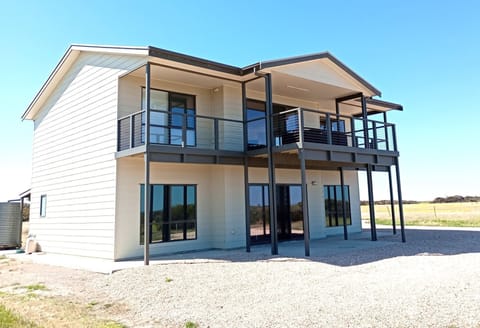 Sturt Bay Retreat, Port Moorowie