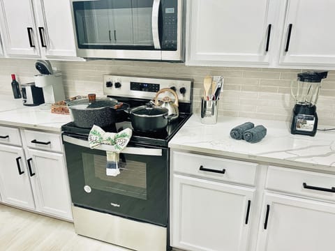 Cook, create, and savor—our fully equipped kitchen has it all!