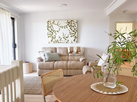 Living room.
1st Floor.