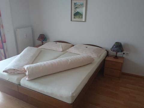 Vacation apartment 12/14/15 - Seepension Smoley *** Bed and Breakfast in Villach