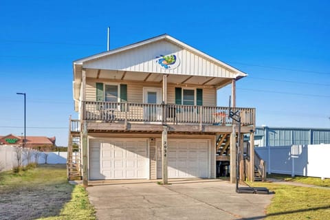1-web-or-mls-2024-Wrightsville-Ave-Front-ExteriorB