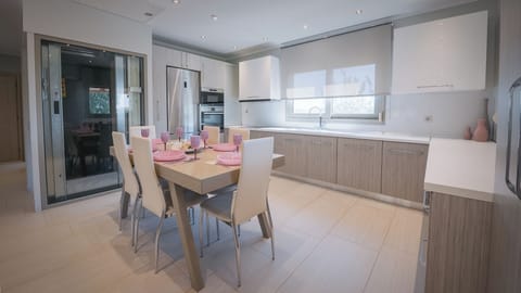 Ninemia Sea Side Villa, Agios Mamas (41)