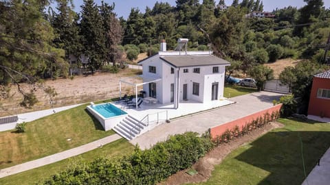 Aura Beach Front Private Pool Villa (1)