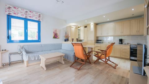 Serenity Beach Front Maisonette, Mola Kaliva (41)