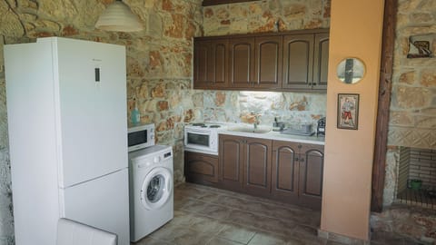 Stone Made 4 Private Villa, Kriopigi (15)