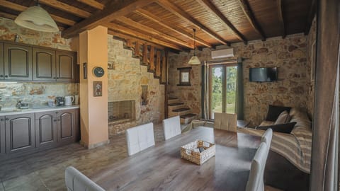 Stone Made 4 Private Villa, Kriopigi (16)