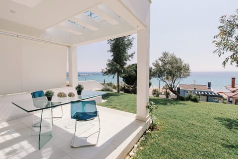 Borealis Sea Side Villa, Moudania (1)