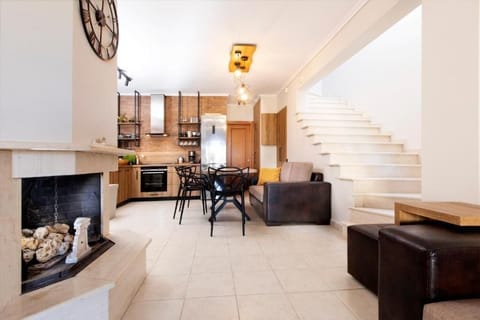 Porto Thea Alexandra Shared Pool, Afitos (9)