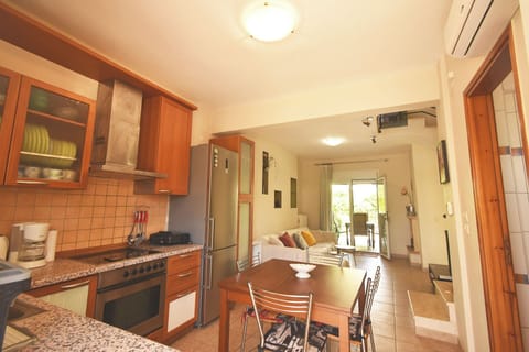 Sea Side Maisonette, Hanioti (10)