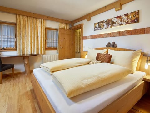 Hirschbichlers - Apartment "Fine and Fancy" Farm Stay in Salzburgerland