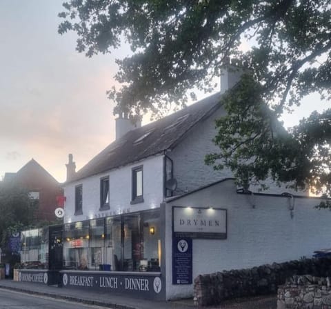 Drymen Inn, directly outside apartment