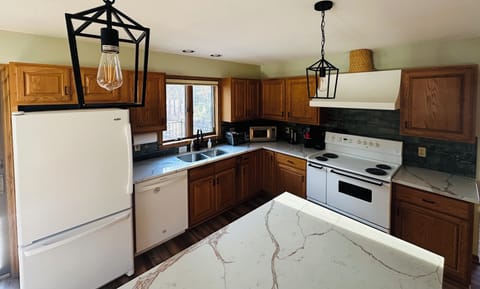 Main level kitchen. Fully stocked. Full coffee bar.