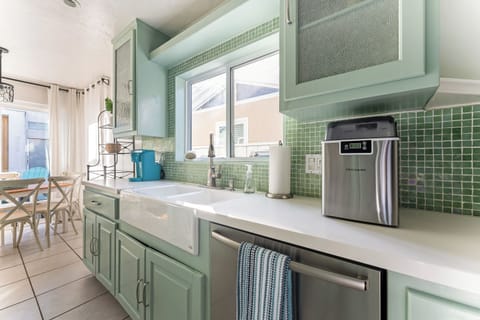 Dishwasher, Garbage Disposal, Ice Maker, Coffee Maker (traditional & K-Cup)