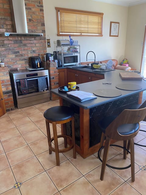 Kitchen and living 2