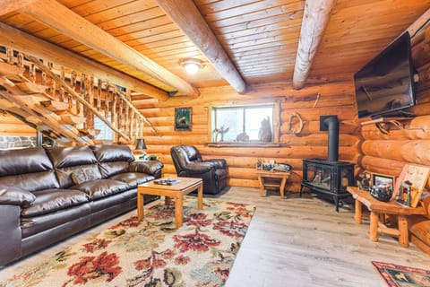 Sterling Vacation Rental | 3BR | 2BA | 2,000 Sq Ft | Steps Required