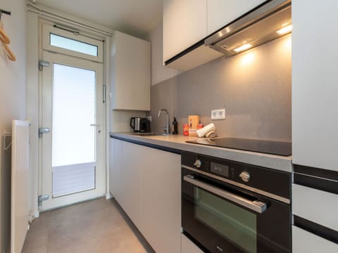 Apartment, Residential Area, Condominium, Commercial Building, Mixed-Use, Parking, Family Car, Balcony, Brutalist Architecture