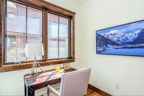 Office area off of Kitchen