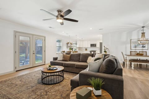 Beautiful updated living room