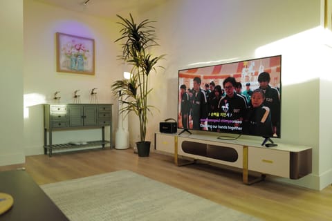 Living room with 65 inch LG TV